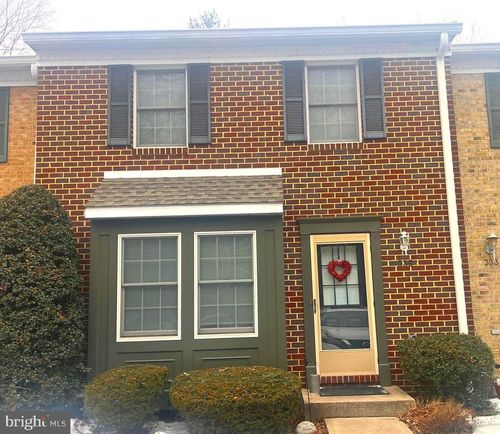 335 Valley View Dr, WAYNESBORO, PA, 17268-1328 | Card Image