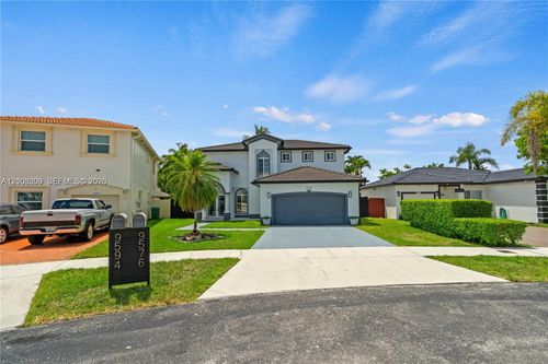 9576 Sw 162nd Path, Miami, FL, 33196-4940 | Card Image