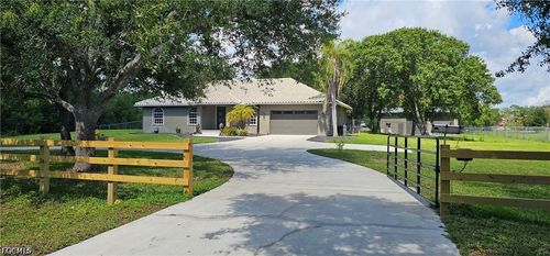 20101 Huffmaster Rd, North Fort Myers, FL, 33917-4605 | Card Image