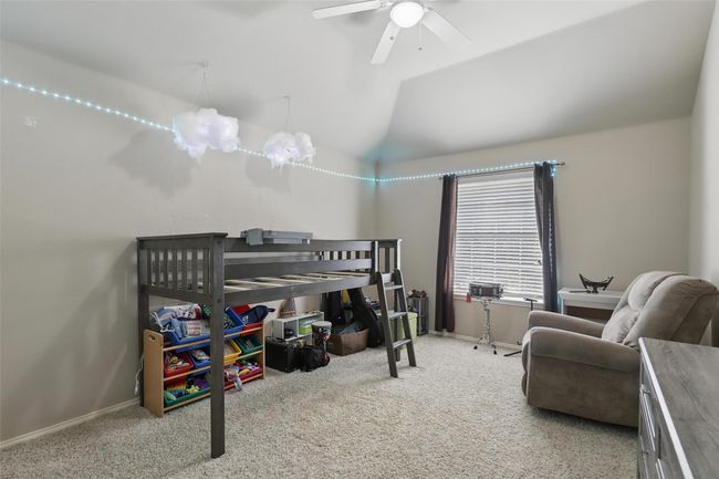 Upstairs Split Bedroom | Image 36