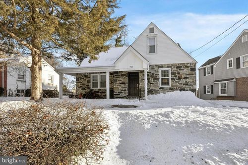 703 N Providence Rd, MEDIA, PA, 19063-2509 | Card Image