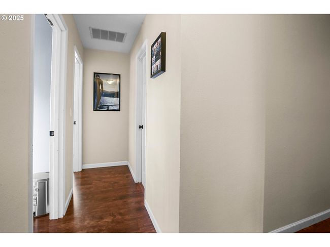 4247 Redwood Hwy, House other with 5 bedrooms, 3 bathrooms and null parking in Grants Pass OR | Image 17