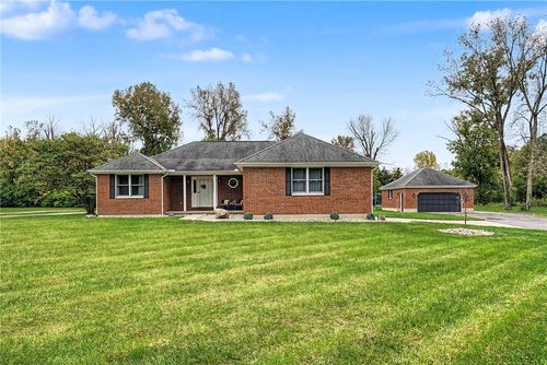 707 Old 122 Rd, Lebanon, OH, 45036-8634 | Card Image