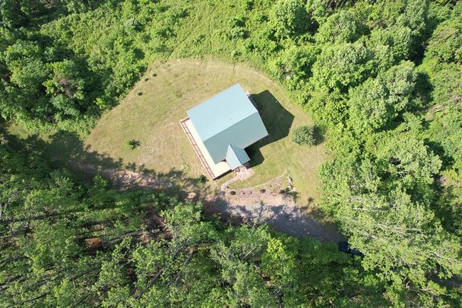 198 F S T Ln, House other with 3 bedrooms, 3 bathrooms and null parking in Fancy Gap VA | Image 43