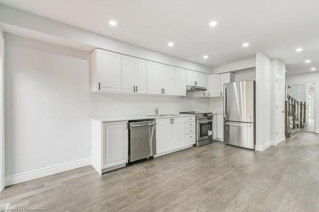 36 Mapleshade Dr, House other with 4 bedrooms, 4 bathrooms and 3 parking in Brampton ON | Image 19