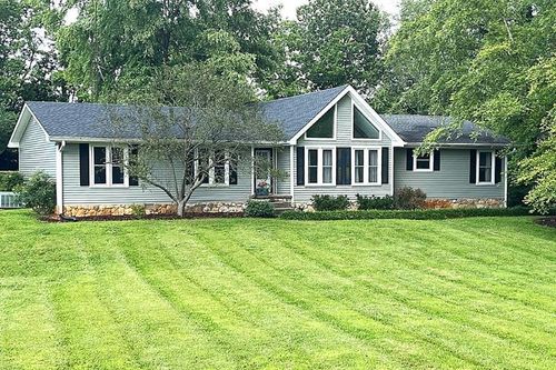 150 W Bogle Rd, Rockfield, KY, 42274-9699 | Card Image