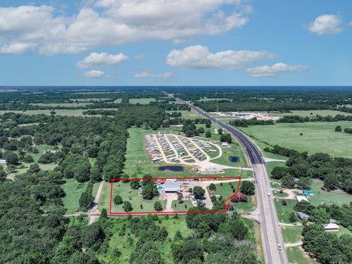 50 County Road 13200, Blossom, TX, 75416-4301 | Card Image
