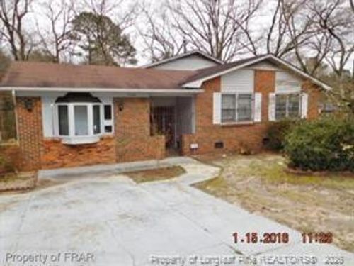 5300 Foxfire Rd, Fayetteville, NC, 28303-3215 | Card Image