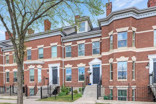 48 Promenade Way Se, Calgary, AB, T2Z3R4 | Card Image