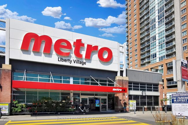 1707 - 80 Western Battery Rd, Condo with 2 bedrooms, 2 bathrooms and null parking in Toronto ON | Image 46