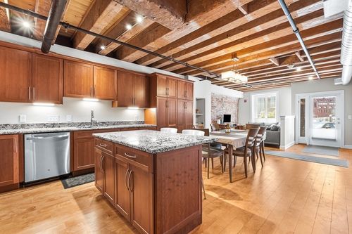 56-56 Commercial Wharf, Boston, MA, 02110-3801 | Card Image