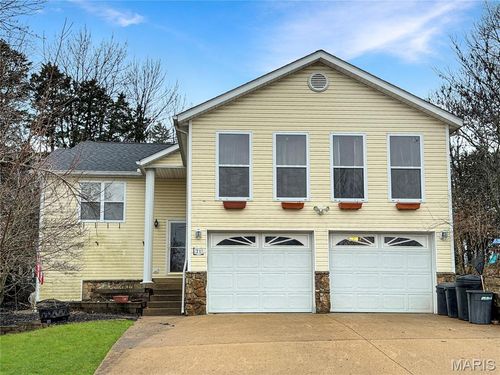 21 Forest Ln, Union, MO, 63084-1076 | Card Image