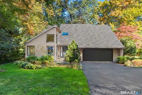 50-50 Ironwood Rd, West Hartford, CT, 06117-1120 | Card Image