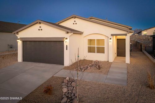 4010 Puertecito Ct, Las Cruces, NM, 88012-8074 | Card Image