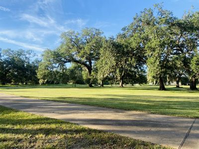 152 Horse Shoe Trail, House other with 3 bedrooms, 2 bathrooms and null parking in Angleton TX | Image 3