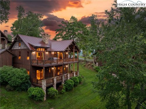 30 Eagle Village Cir, Banner Elk, NC, 28604-6174 | Card Image