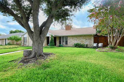 2904 Cross Bend Road, Plano, TX, 75023 | Card Image