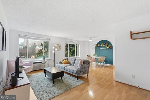 202-1730 Arlington Blvd, ARLINGTON, VA, 22209-3363 | Card Image