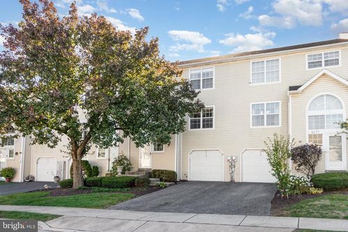 6179 Spring Knoll Dr, HARRISBURG, PA, 17111-6863 | Card Image