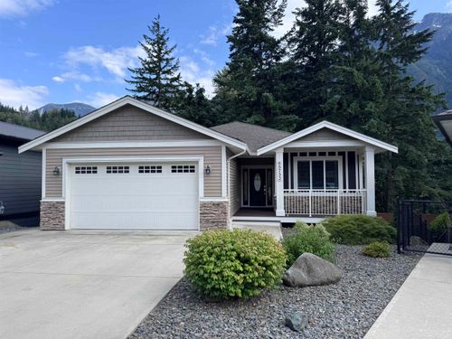 65732 Valley View Pl, Hope, BC, V0X1L1 | Card Image