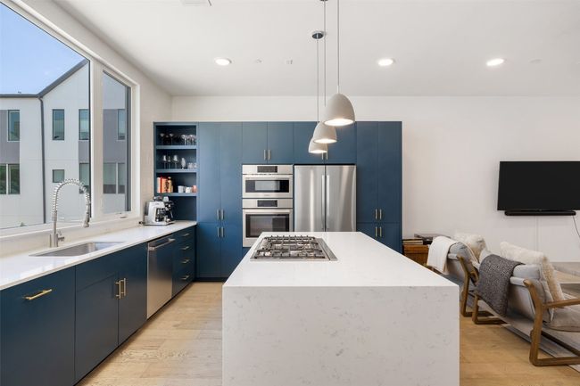APT-24 - 3100 Menchaca Rd, Condo with 3 bedrooms, 4 bathrooms and null parking in Austin TX | Image 5
