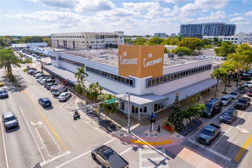 5712-5700 Sunset Dr, South Miami, FL, 33143 | Card Image