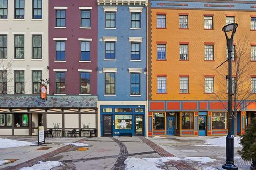 33 E Court St, Cincinnati, OH, 45202-1383 | Card Image