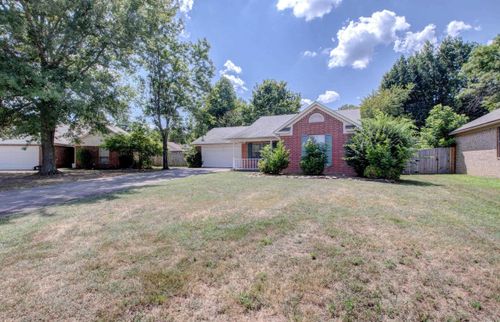 275 Helen St, Conway, AR, 72034-6164 | Card Image