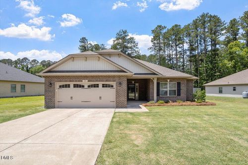134 Woodwater Cir, Lillington, NC, 27546-4841 | Card Image