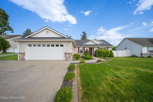 8964 N Handler Dr, Hayden, ID, 83835-7595 | Card Image