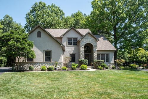 6123 Wingstem St, Westerville, OH, 43082-8008 | Card Image