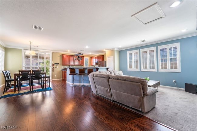 10131 Hollis Mountain Ave, House other with 3 bedrooms, 3 bathrooms and null parking in Las Vegas NV | Image 6