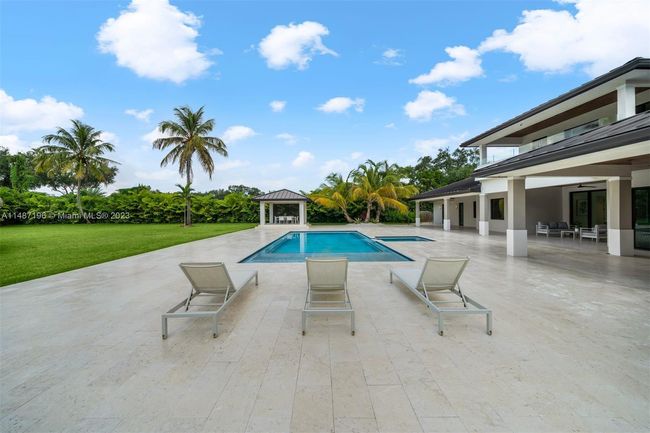 7501 Sw 80th St, House other with 5 bedrooms, 4 bathrooms and null parking in Miami FL | Image 40