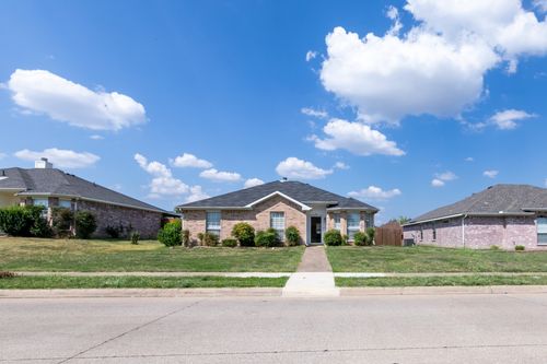 1759 Reynolds St, Lancaster, TX, 75134-4124 | Card Image