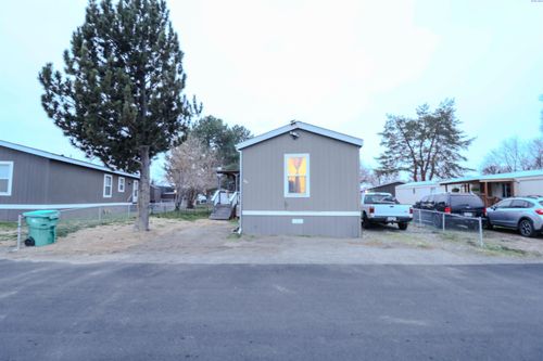 trlr-86-203106 E Bowles Rd, Kennewick, WA, 99337-6788 | Card Image