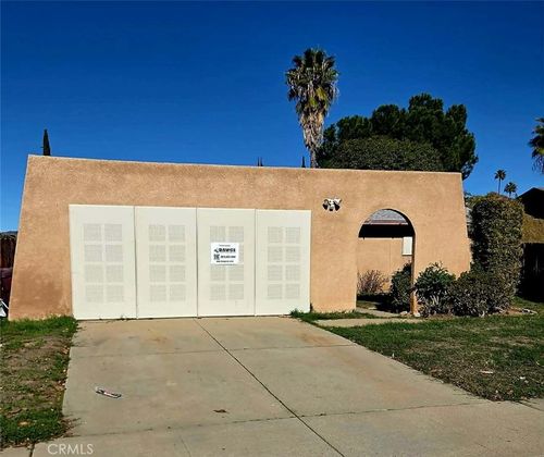 24638 Hemlock Ave, Moreno Valley, CA, 92557-7303 | Card Image