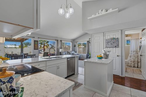 4802 W Ferret Drive, Tucson, AZ, 85742 | Card Image