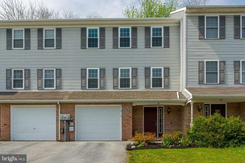 25 Tupelo St, LITITZ, PA, 17543-7817 | Card Image