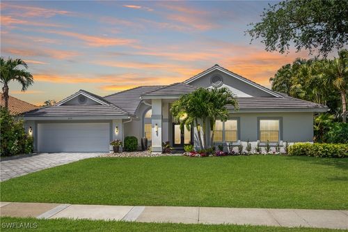 233 Monterey Dr, NAPLES, FL, 34119-4621 | Card Image