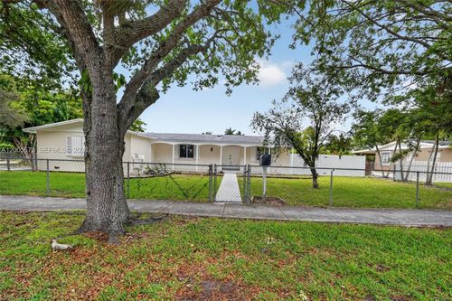 341 Nw 15th St, Homestead, FL, 33030 | Card Image