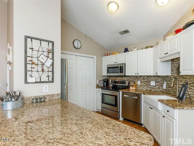 Kitchen | Image 7