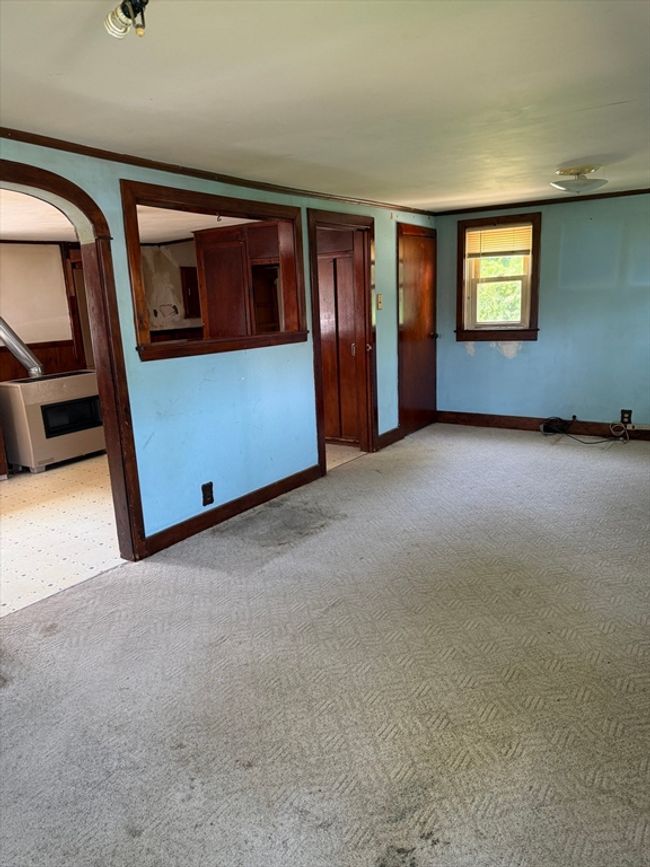 143 S Main St, House other with 2 bedrooms, 1 bathrooms and 4 parking in Acushnet MA | Image 16