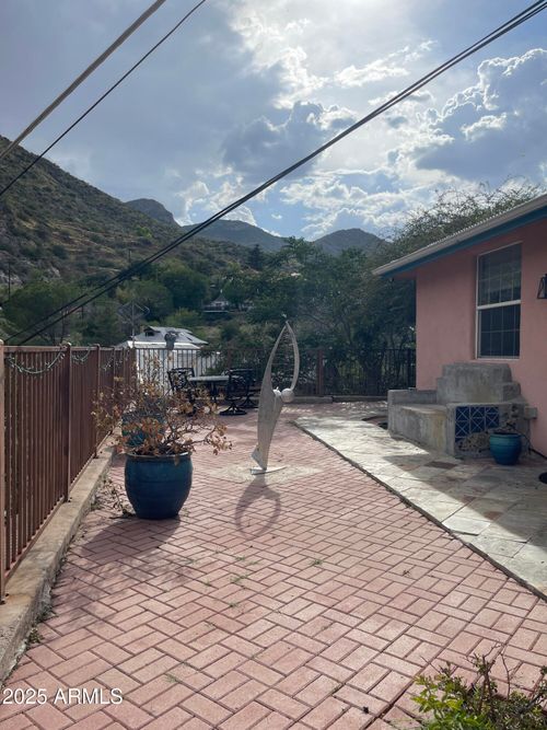 81 Tombstone Canyon Rd, Bisbee, AZ, 85603 | Card Image