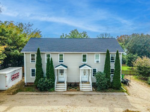 33 Pleasant St, South Deerfield, MA, 01373-1017 | Card Image