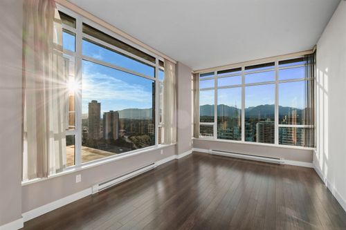 3104-2077 Rosser Ave, Burnaby, BC, V5C0G6 | Card Image