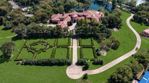 5817 Red Wolf Ln, Plano, TX, 75093-8040 | Card Image