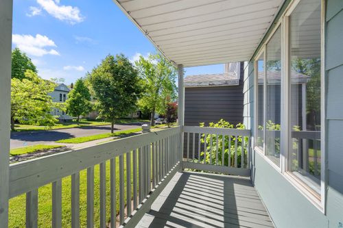 1109 Cumming Ave, Superior, WI, 54880-1750 | Card Image