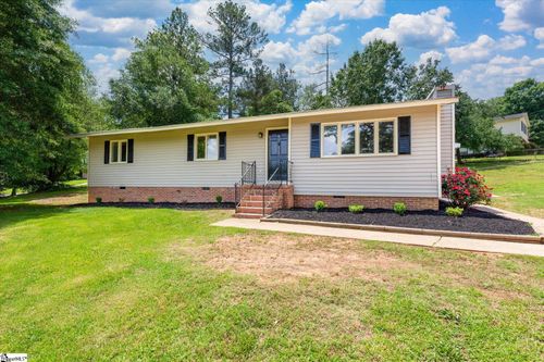 107 Sherry Ln, Easley, SC, 29640-3925 | Card Image