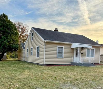 2524 Mckinnie Avenue, House other with 4 bedrooms, 1 bathrooms and null parking in Fort Wayne IN | Image 1