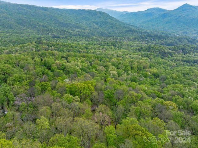 206 Big Rock Ln, House other with 4 bedrooms, 4 bathrooms and null parking in Lake Lure NC | Image 48